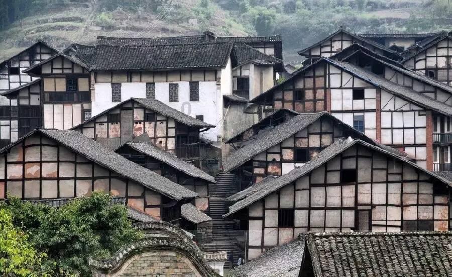 备战春运 北京公交增开重点火车站摆渡线路和夜班线路